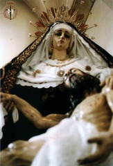 LA VIRGEN DE LAS ANGUSTIAS