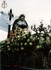 EL TRONO DE LA VIRGEN DE LAS ANGUSTIAS